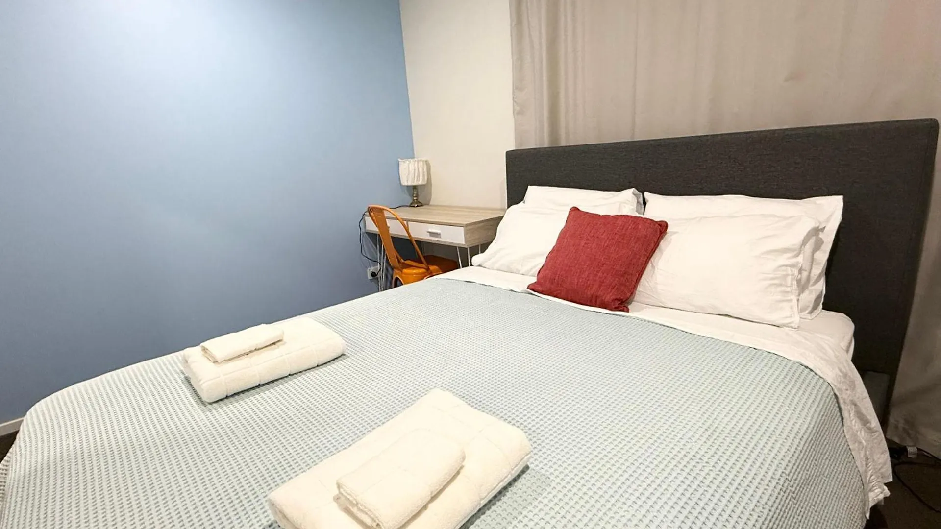 3Brm 3 Bathroom Central Townhouse Free Car Park Christchurch